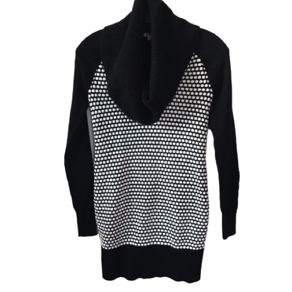 Candie's Sweaters - Candie’s Tunic Sweater Size Small